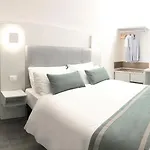 Konukevi L'ancora Porto Venere